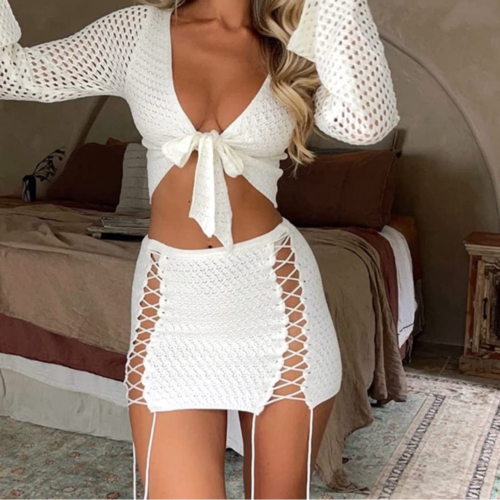 Generation Outcast two piece mini set